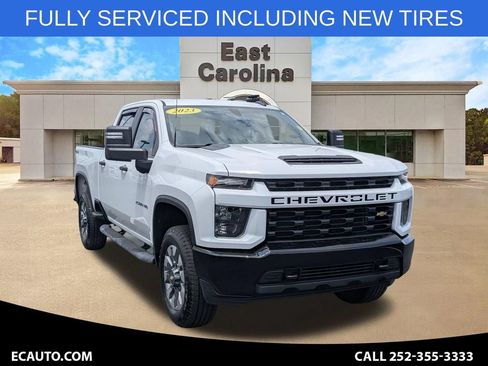 Used 2023 Chevrolet Silverado 2500 Custom w/ Custom Value Package AWD/4WD image 1