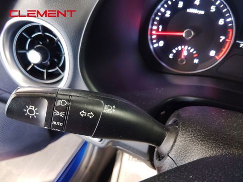 Used 2022 Kia Forte LXS image 15