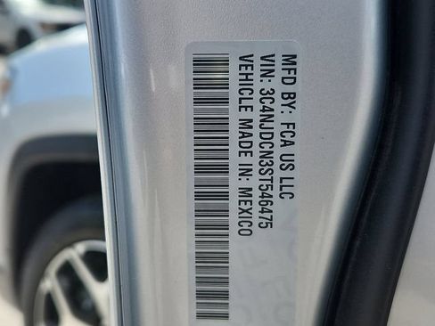 Used 2025 Jeep Compass Limited AWD/4WD image 19