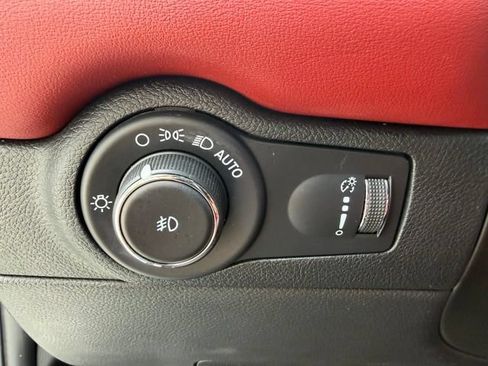Used 2022 Dodge Durango SRT w/ Premium Interior Group AWD/4WD image 27