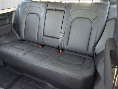 Used 2023 Land Rover Defender 90 S image 19