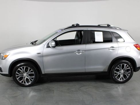 Used 2018 Mitsubishi Outlander Sport SEL image 9