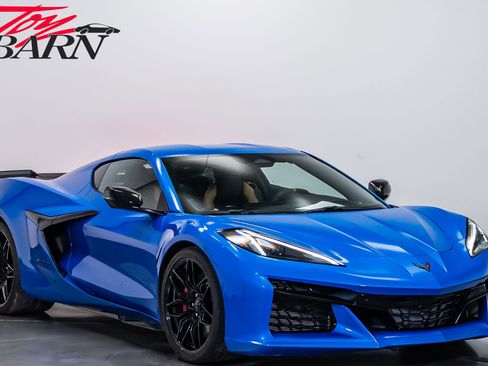 Used 2025 Chevrolet Corvette Z06 image 15