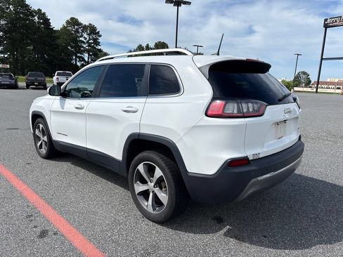 Used 2019 Jeep Cherokee Limited FWD image 6