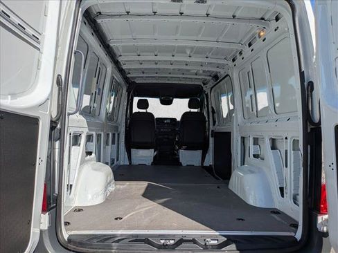 Certified 2023 Mercedes-Benz Sprinter 2500 image 7