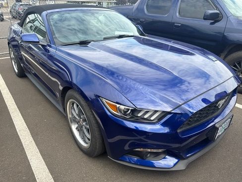 Used 2016 Ford Mustang Premium w/ Equipment Group 201A RWD image 4