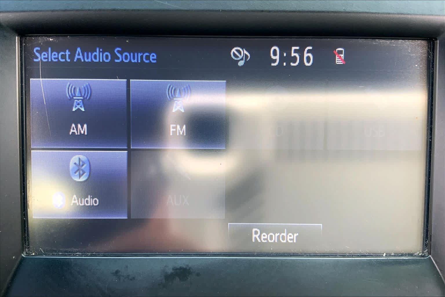 Used 2015 Toyota Camry LE FWD image 35