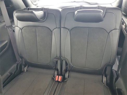 New 2025 Jeep Grand Cherokee L Altitude image 11