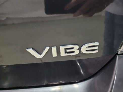 Used 2010 Pontiac Vibe Base image 52