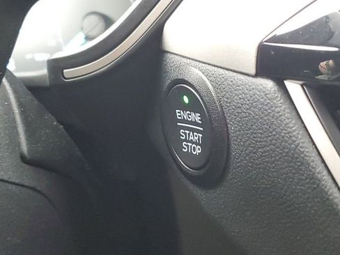 Used 2021 Ford Escape SE w/ Convenience Package image 26