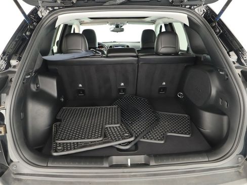 Used 2022 Jeep Cherokee Latitude w/ Sun & Sound Group image 29