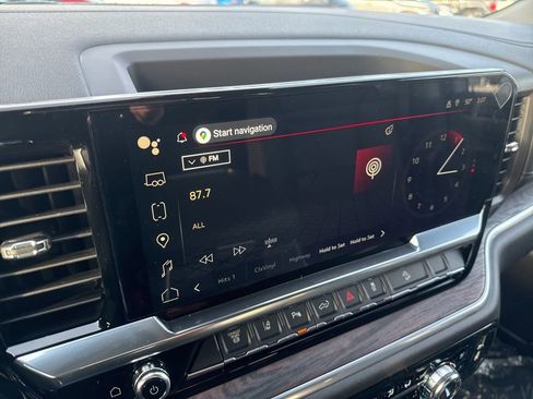 New 2026 GMC Sierra 2500 SLT w/ SLT Premium Package image 12