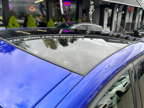 Used 2020 Jaguar E-PACE SE image 12