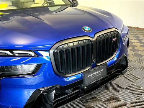 Used 2025 BMW X7 M60i w/ Executive Package AWD/4WD image 34
