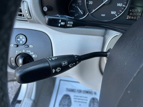 Used 2007 Mercedes-Benz C 230 Sedan image 15