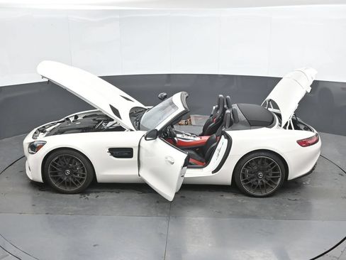 Used 2018 Mercedes-Benz AMG GT Roadster image 51
