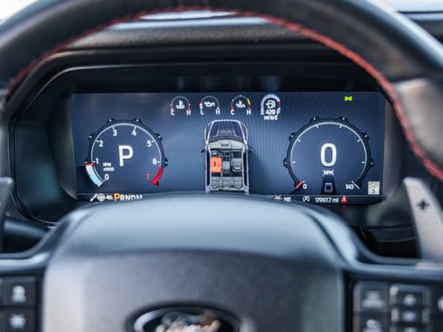 Used 2025 Ford F150 Raptor AWD/4WD image 15