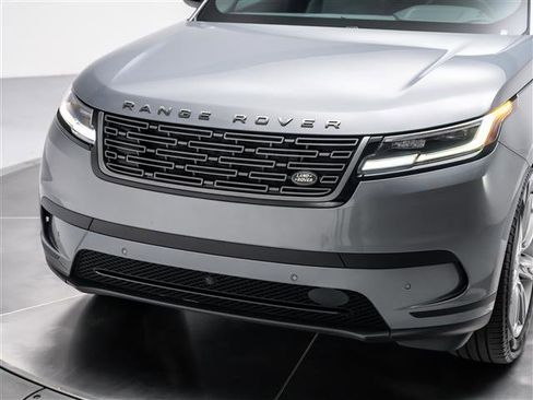 New 2025 Land Rover Range Rover Velar S image 9