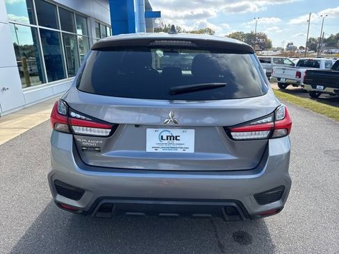 Used 2020 Mitsubishi Outlander Sport AWD image 5
