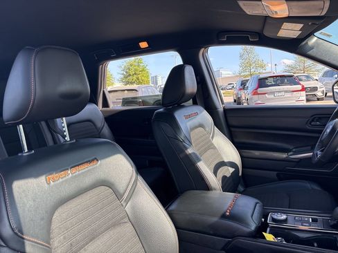 Used 2023 Nissan Pathfinder Rock Creek image 15