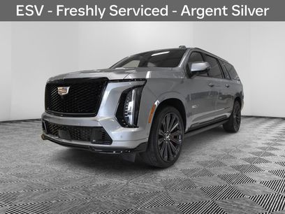 Used 2025 Cadillac Escalade ESV V