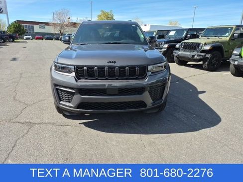 New 2026 Jeep Grand Cherokee Altitude AWD/4WD image 2