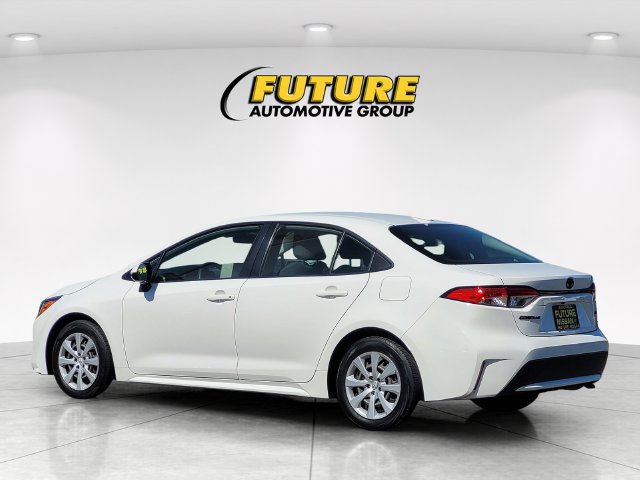 Used 2022 Toyota Corolla LE FWD image 7