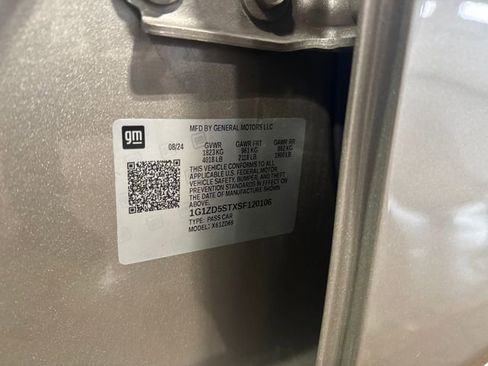 Used 2025 Chevrolet Malibu LT image 33