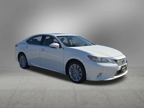 Used 2013 Lexus ES 350 4dr Sdn image 8