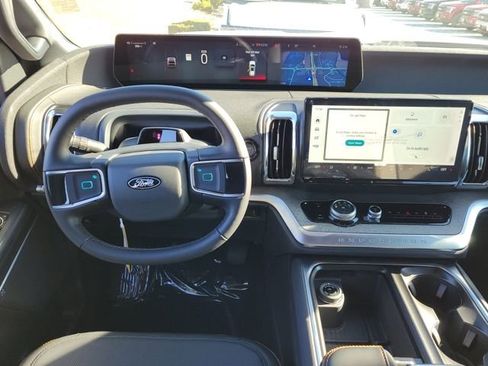 New 2026 Ford Expedition Tremor image 9