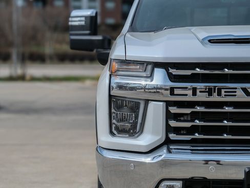 Used 2020 Chevrolet Silverado 2500 LTZ w/ LTZ Premium Package image 5