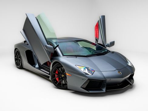Used 2015 Lamborghini Aventador LP 700-4 AWD/4WD image 25