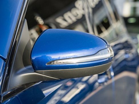 Used 2021 Mercedes-Benz GLB 250 4MATIC image 15