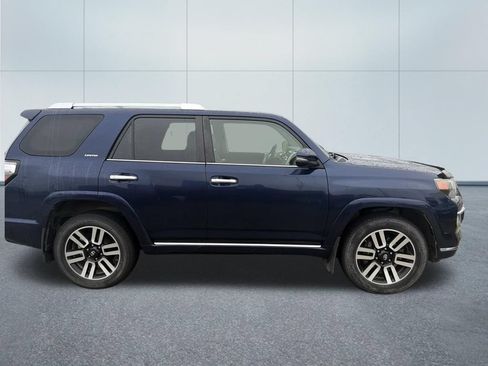 Used 2016 Toyota 4Runner Limited AWD/4WD image 2
