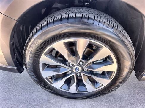 Used 2024 Subaru Outback Limited XT image 9