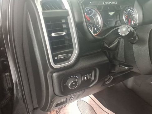 Used 2019 RAM 1500 Big Horn image 15