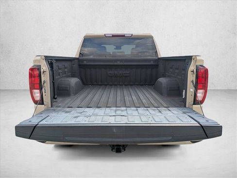 Used 2022 GMC Sierra 1500 Elevation image 19