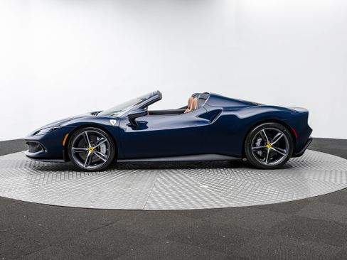 Certified 2025 Ferrari 296 GTS RWD image 2
