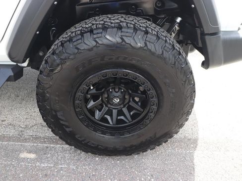 Used 2023 Jeep Wrangler Unlimited Sport AWD/4WD image 16