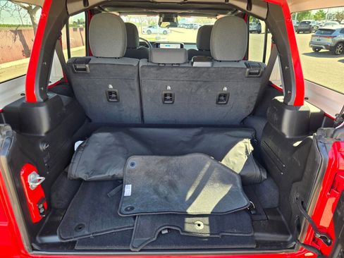 Used 2025 Jeep Wrangler Sahara 4xe w/ Safety Group image 20