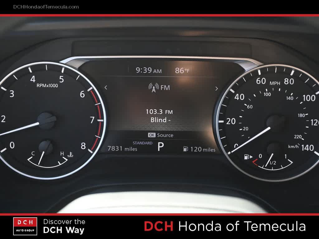 Used 2025 Nissan Rogue S FWD image 10