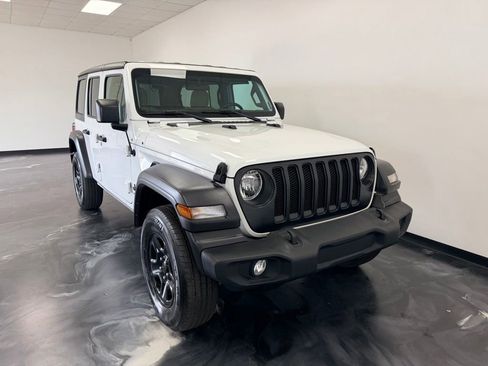 Used 2023 Jeep Wrangler Unlimited Sport AWD/4WD image 23