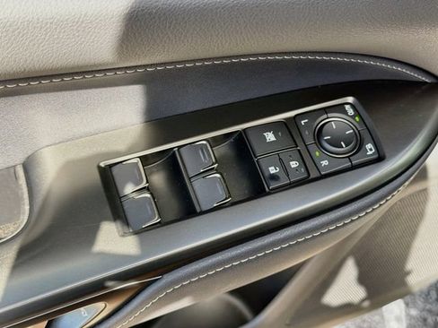 Used 2025 Lexus NX 250 FWD w/ Accessory Package (Z1) image 22