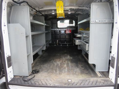 Used 2019 Ford Transit 250 250 Van Low Roof w/Sliding Pas image 28