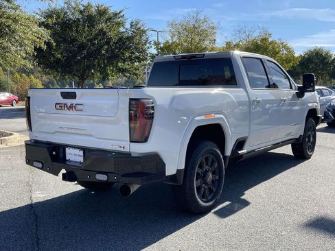 Used 2024 GMC Sierra 2500 AT4 w/ AT4 Premium Plus Package image 7