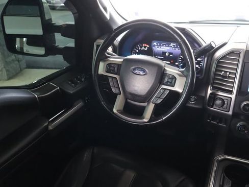 Used 2019 Ford F250 Platinum w/ Platinum Ultimate Package image 22