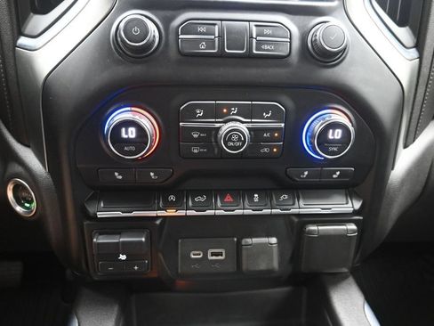 Certified 2020 Chevrolet Silverado 1500 RST w/ All-Star Edition AWD/4WD image 19