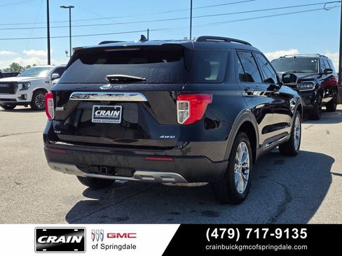 Used 2023 Ford Explorer XLT w/ Equipment Group 202A AWD/4WD image 8