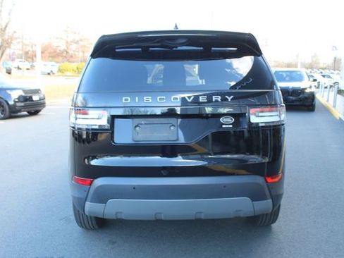 Used 2019 Land Rover Discovery SE image 7