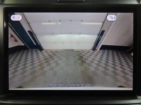 Used 2025 Ford F250 Platinum image 24